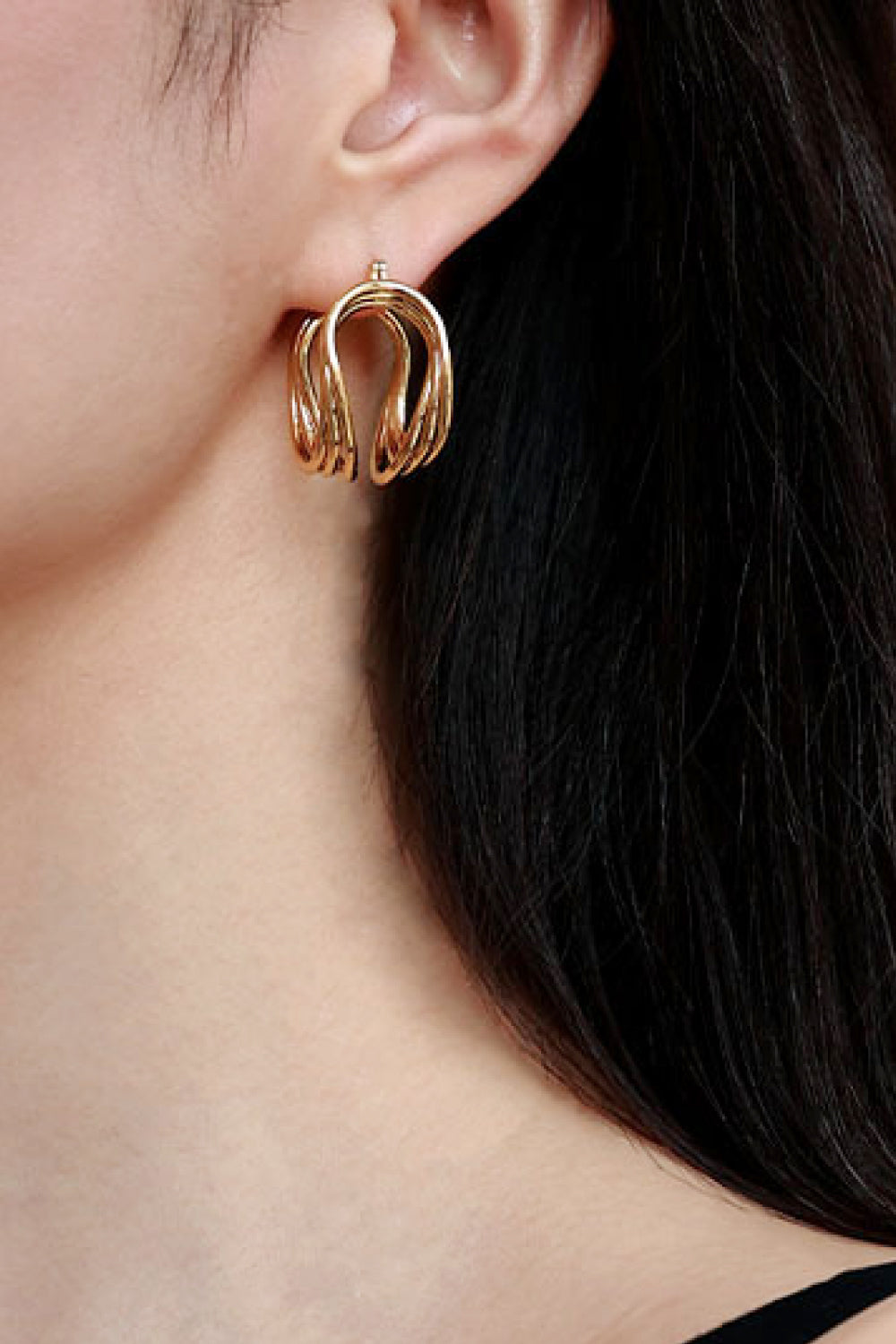 u-shaped hoop earrings